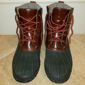 gently preowned Mens Sorel Rain Boots.
